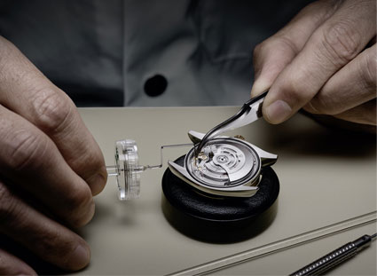 劳力士表的售后免费换电池吗维修点