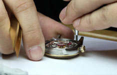 欧米茄手表维修售后电话及地址