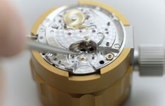 欧米茄寸的女票机票多少钱