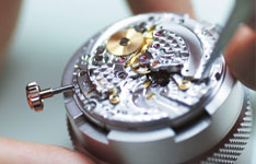 欧米茄手表时间长生锈